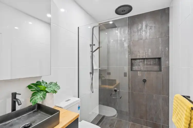 Fifth view of Homely unit listing, 24/2-5 Marella Close, Manoora QLD 4870