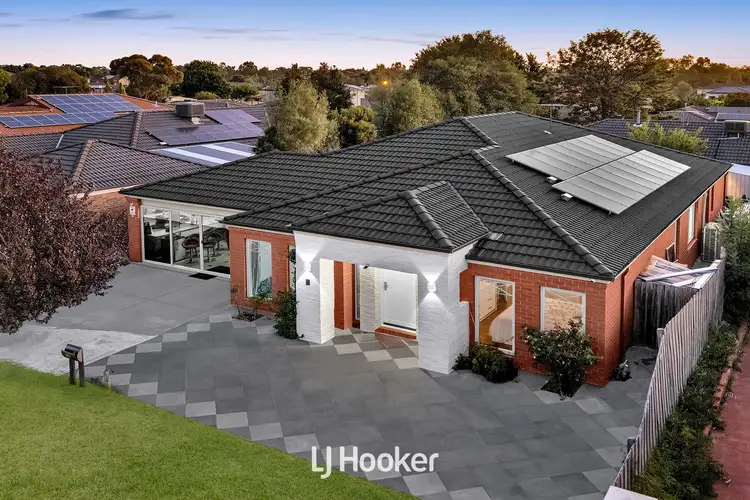 Fourth view of Homely house listing, 10 Oliver Court, Narre Warren South VIC 3805