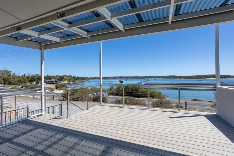 2/77 Esplanade, Coffin Bay SA 5607