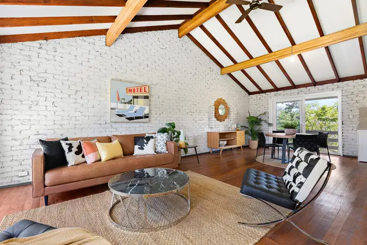 99 Parasol Street