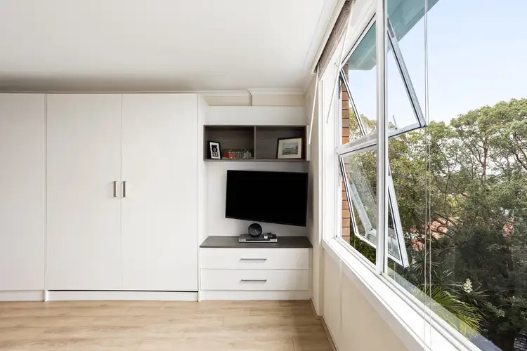 Third view of Homely studio listing, 58/1 McDonald Street, Potts Point NSW 2011
