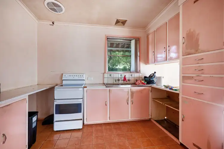 Fifth view of Homely house listing, 18 Cameron Crescent, East Bairnsdale VIC 3875
