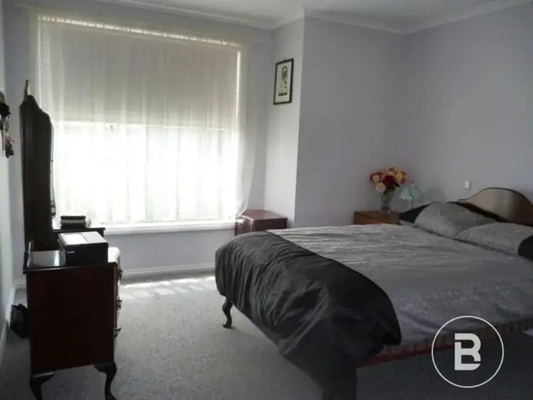 Fourth view of Homely unit listing, 2/3 Castle Court, Ballarat East VIC 3350