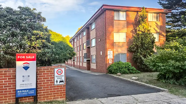 6/5 Young Street, Queanbeyan NSW 2620