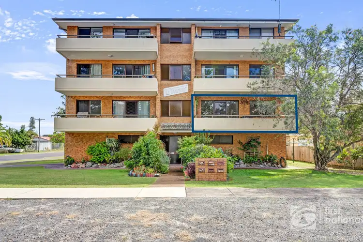 2/55 Beach Street