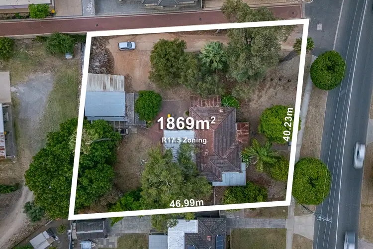 13 Spring Road, Thornlie WA 6108