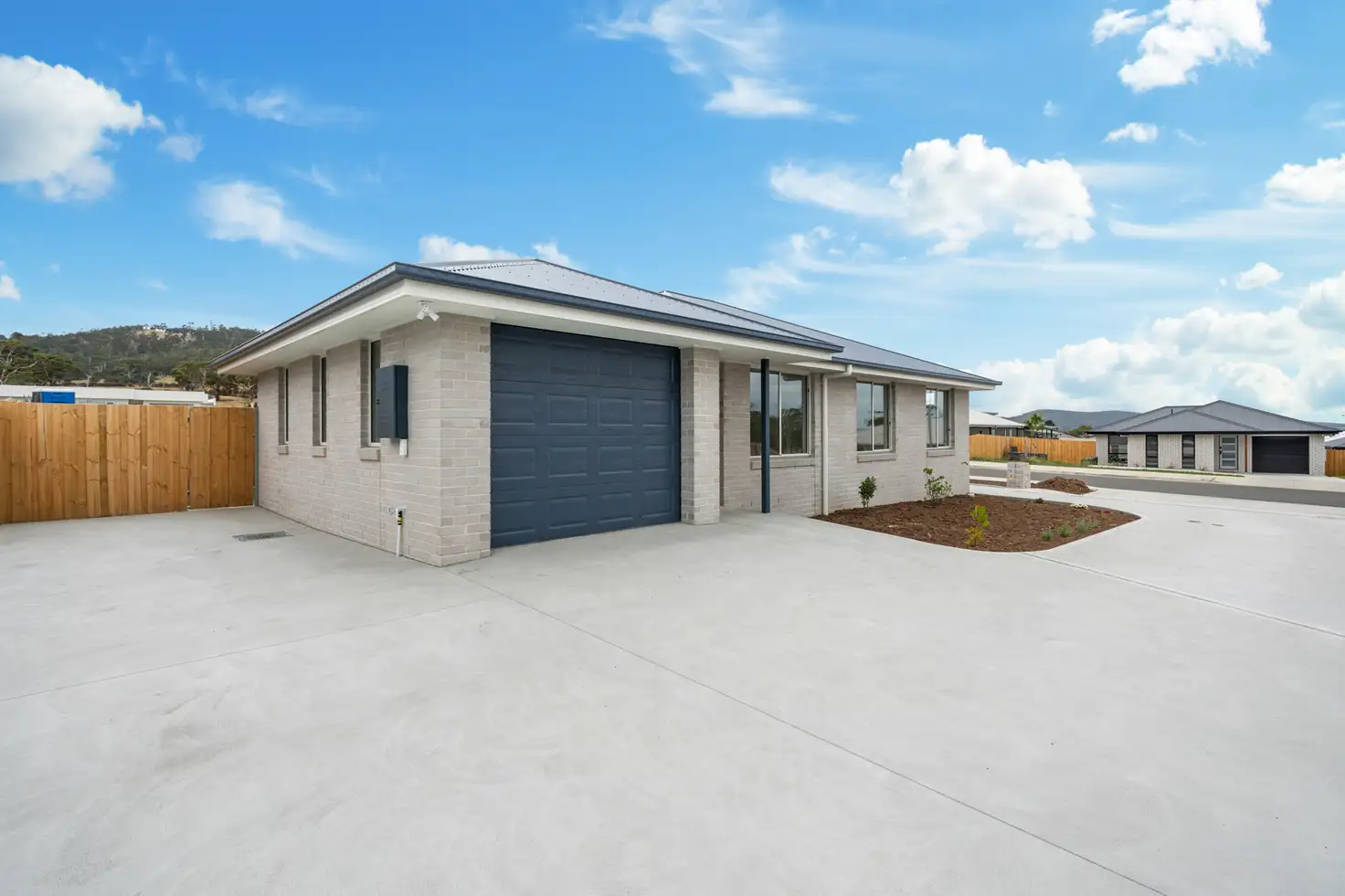 Main view of Homely unit listing, 1/5 Lowmore Avenue, Rokeby TAS 7019