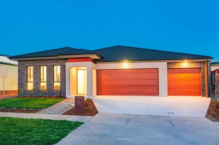 Main view of Homely house listing, 8 Dorrie Crescent, Moncrieff ACT 2914