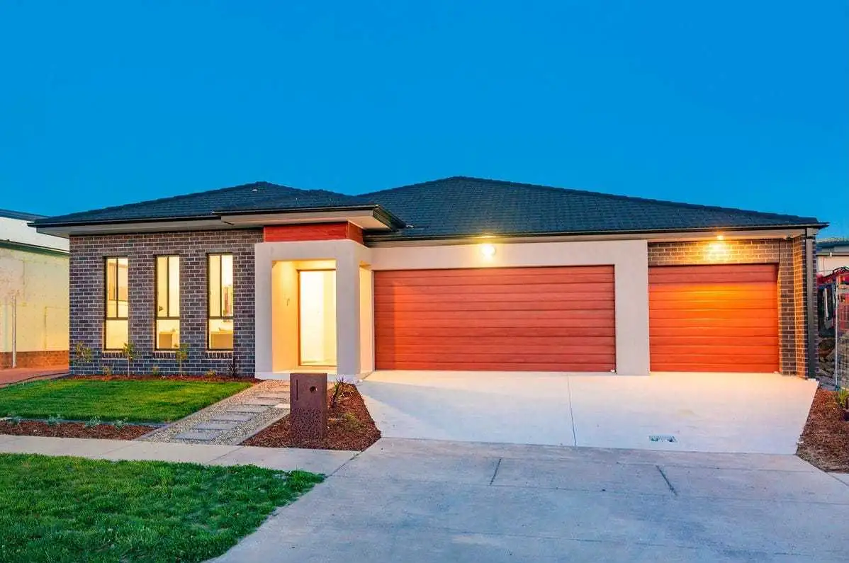 Main view of Homely house listing, 8 Dorrie Crescent, Moncrieff ACT 2914