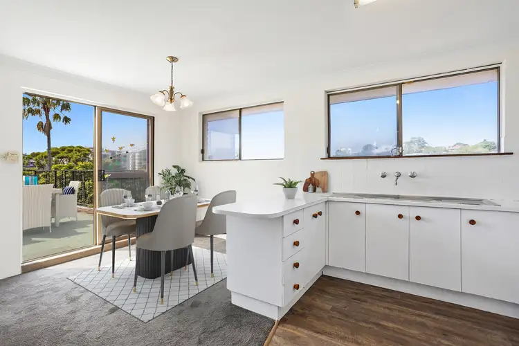 Third view of Homely apartment listing, 6/27 Osborne Street, Wollongong NSW 2500