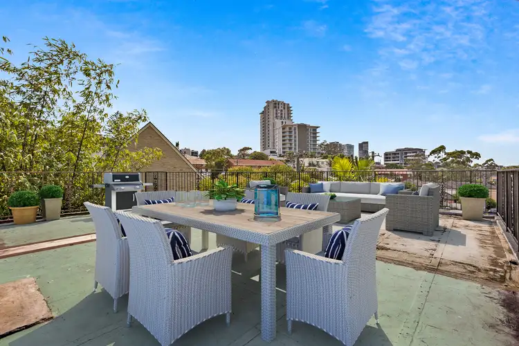 Fifth view of Homely apartment listing, 6/27 Osborne Street, Wollongong NSW 2500