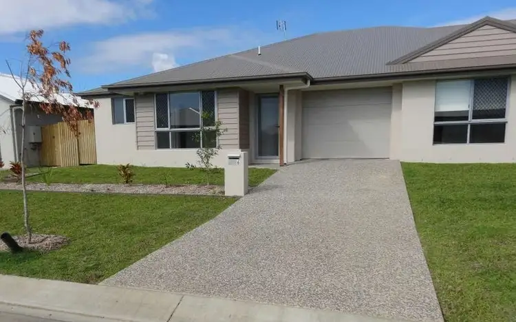 2/6 Cassinia Street