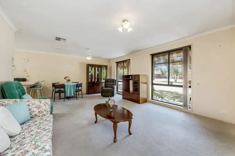 Third view of Homely unit listing, 3/233 MacKenzie Street West, Kangaroo Flat VIC 3555
