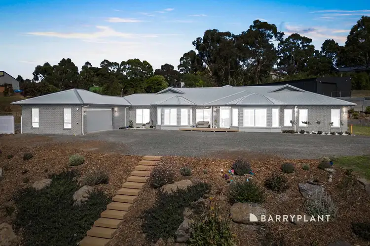 6 Clancy Court, Drouin VIC 3818