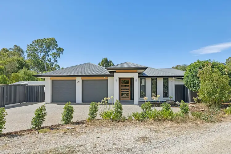 18 Langbein Avenue, Woodside SA 5244
