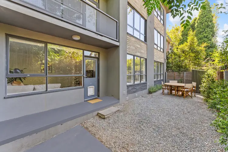 1/317 Dandenong Road, Prahran VIC 3181