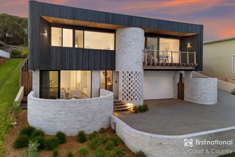 83 Shoalhaven Street