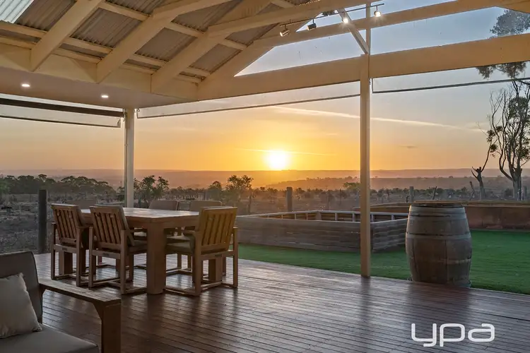 24 Hopetoun Park Road, Hopetoun Park VIC 3340