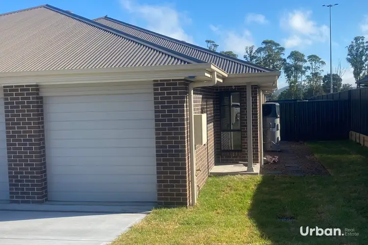 2/17 Lilac Avenue