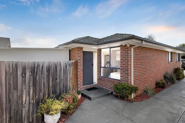 2/39 Manoon Road, Clayton South VIC 3169