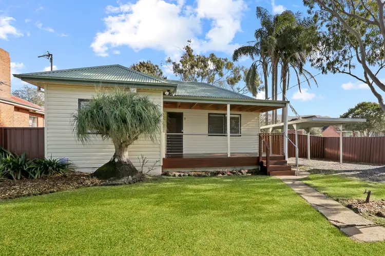 72 Pioneer Road