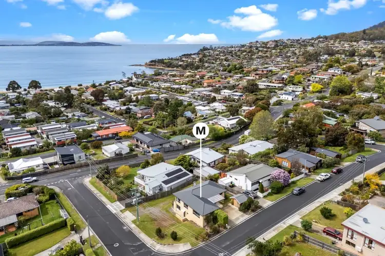 1A Blanche Street, Blackmans Bay TAS 7052