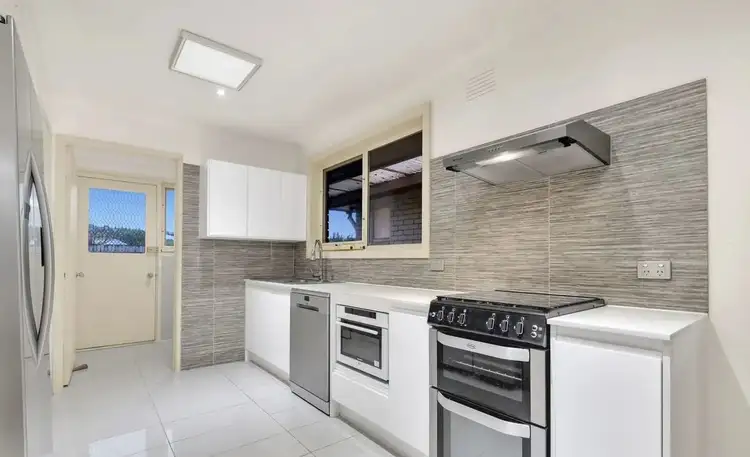 Second view of Homely house listing, 17 Garnet Court, Hampton Park VIC 3976