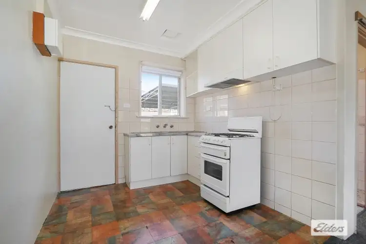 Fifth view of Homely unit listing, 1/7 Lowanna Street, Wodonga VIC 3690