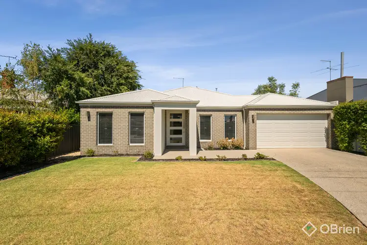 8 Hardisty Street, Wangaratta VIC 3677
