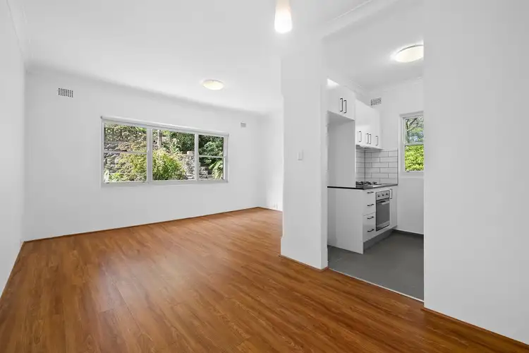 Main view of Homely unit listing, 8/5A Holdsworth Street, Neutral Bay NSW 2089