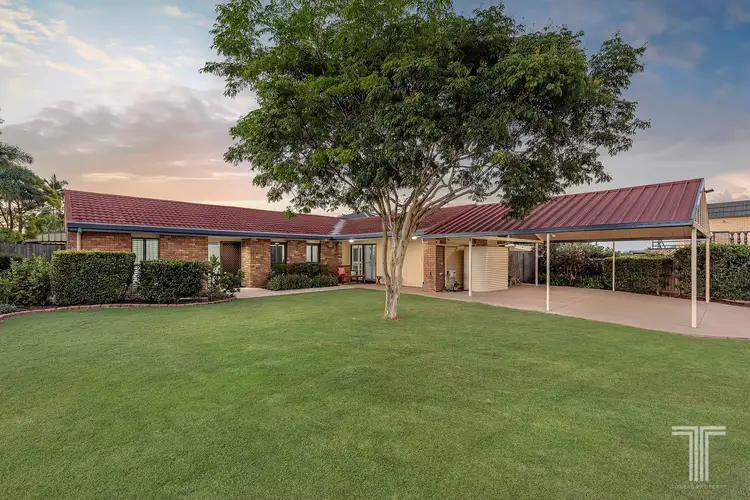 3 Igerne Court, Carindale QLD 4152