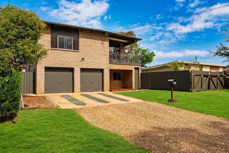 18 Timbara Crescent, Surfside NSW 2536