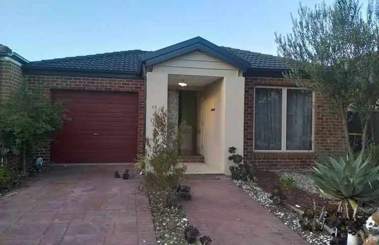 16 Edenvale Street, Manor Lakes VIC 3024
