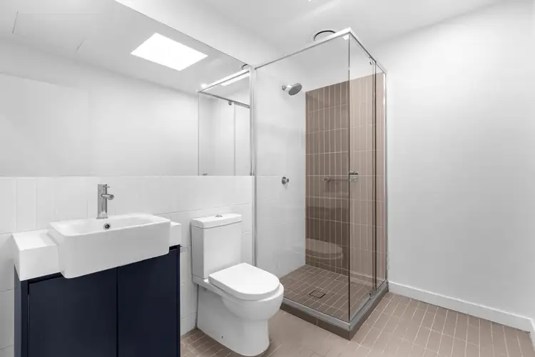 Sixth view of Homely apartment listing, 204/5 Zenith Rise, Bundoora VIC 3083