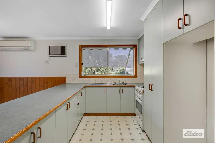 Second view of Homely unit listing, 1/1 Raven Court, West Wodonga VIC 3690
