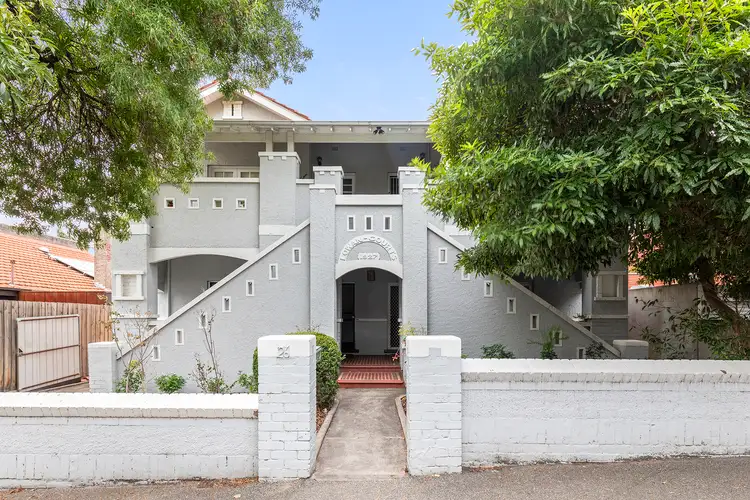 2/26 Dickens Street, Elwood VIC 3184