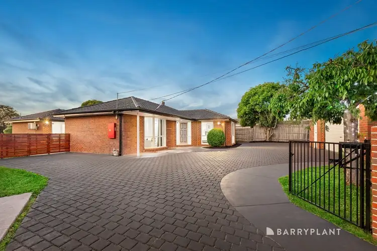 4 Saxby Court, Wantirna South VIC 3152