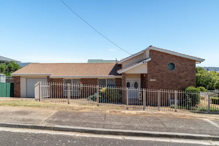 48 Young Street, East Devonport TAS 7310