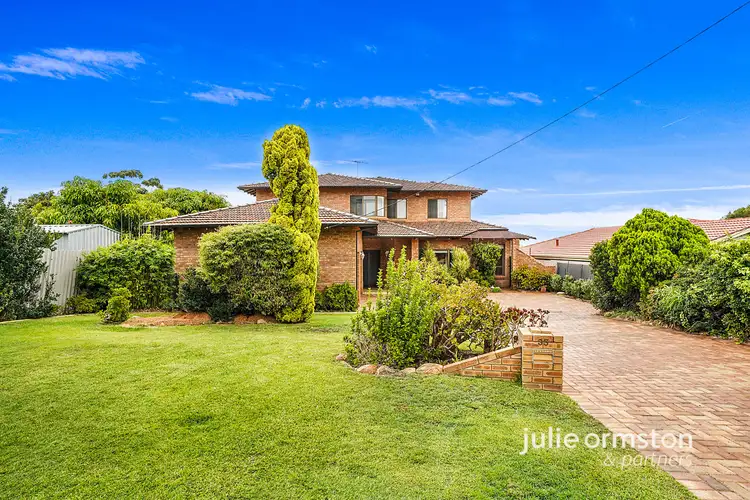 35 Capstone Way, Marangaroo WA 6064