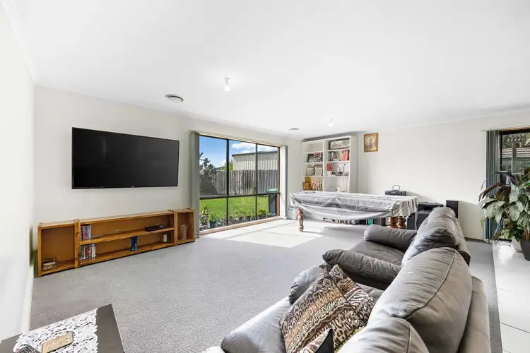 Sixth view of Homely house listing, 14 Sainsbury Avenue, Hillside VIC 3037