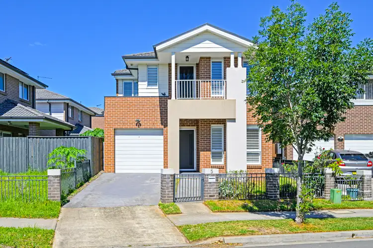5 Empire Circuit, Penrith NSW 2750
