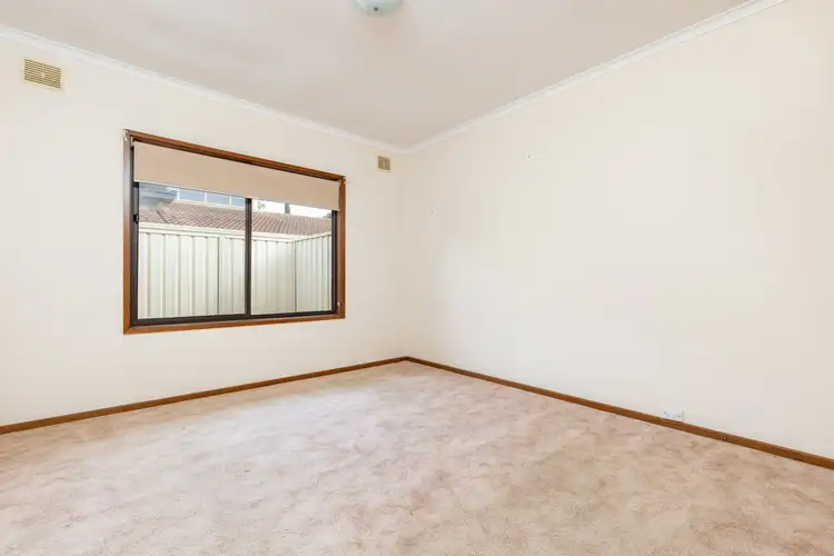 Sixth view of Homely unit listing, 1 Hibiscus Drive, Mildura VIC 3500