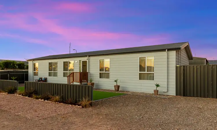 52 Highview Grove, Moonta Bay SA 5558