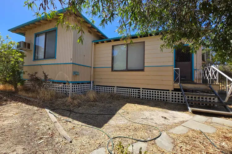 3 Andover Street