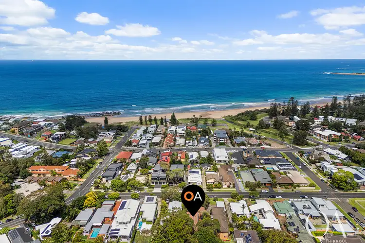 Third view of Homely townhouse listing, 2/46 Redman Avenue, Thirroul NSW 2515