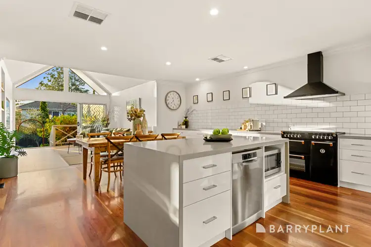 16 Rathmullen Road, Boronia VIC 3155