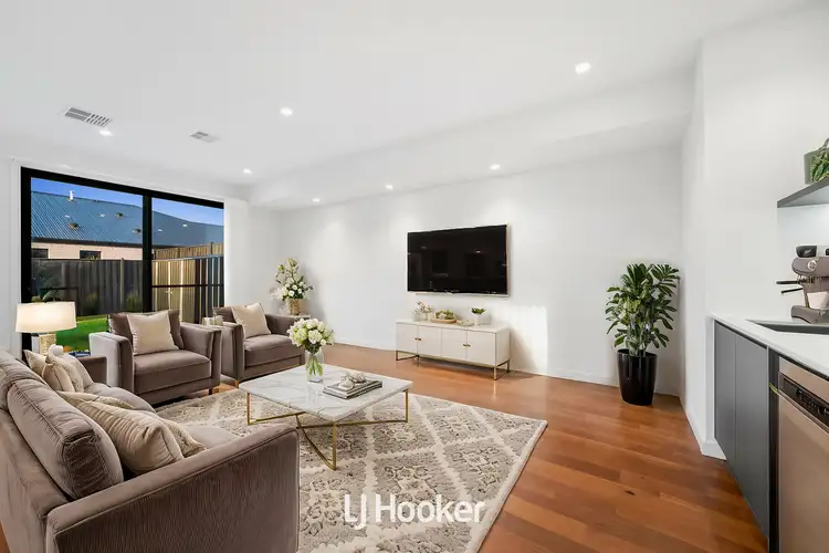 Sixth view of Homely house listing, 19 Kunlun Crescent, Clyde North VIC 3978