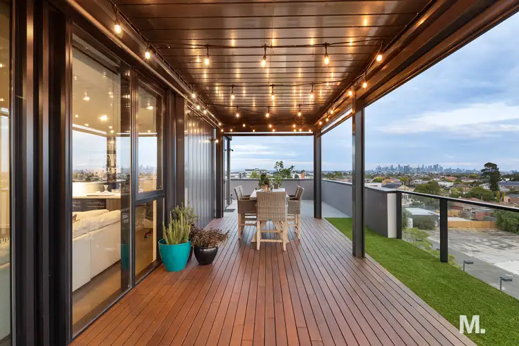 507/1 Oshannassy Street