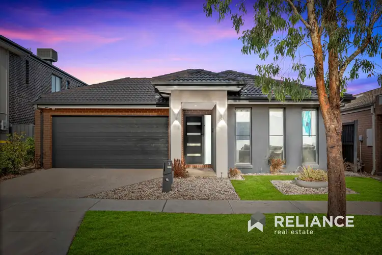 Main view of Homely house listing, 7 Barlow Circuit, Tarneit VIC 3029