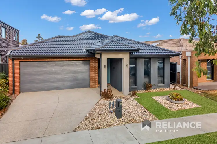Second view of Homely house listing, 7 Barlow Circuit, Tarneit VIC 3029